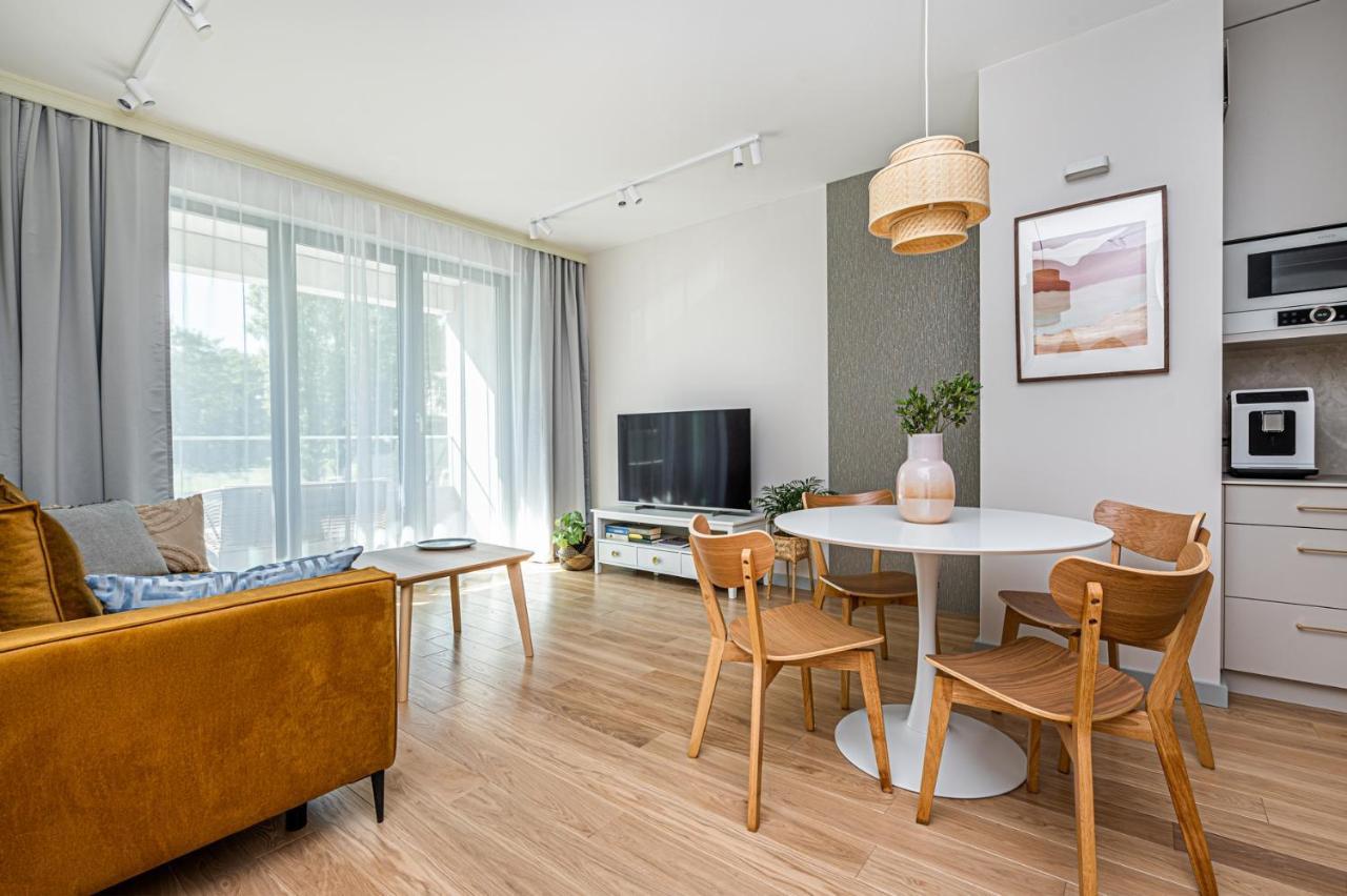 Plac Unii Apartament กดิเนีย ภายนอก รูปภาพ
